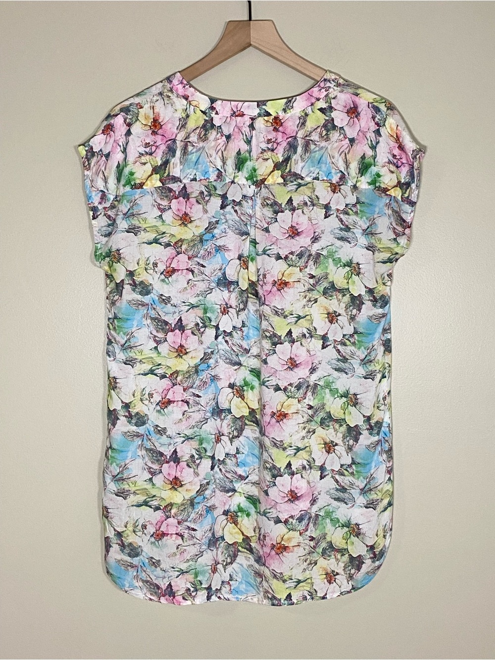 Floral Short Sleeve Blouse Top Medium High Low V-Neck Pastel Boho Fairycore - Picture 3 of 15
